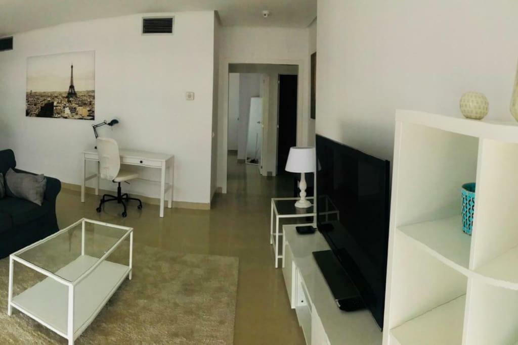 شقة Tower'S Flat 4 On The 30Th Floor +Wifi +Digital Tv سانتا كروز دي تينيريف المظهر الخارجي الصورة